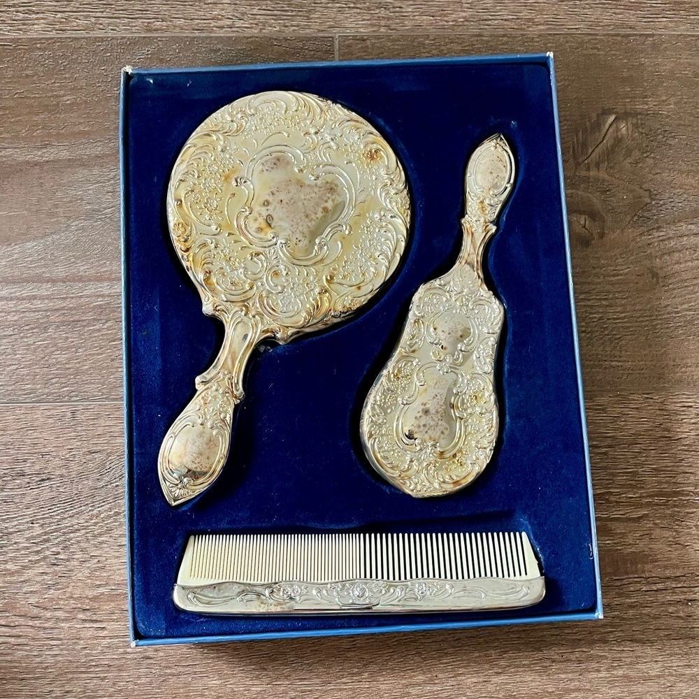 Vintage Silver-Plated Mirror Brush Comb Vanity Dresser 3-Piece Set - Picture 9 of 11